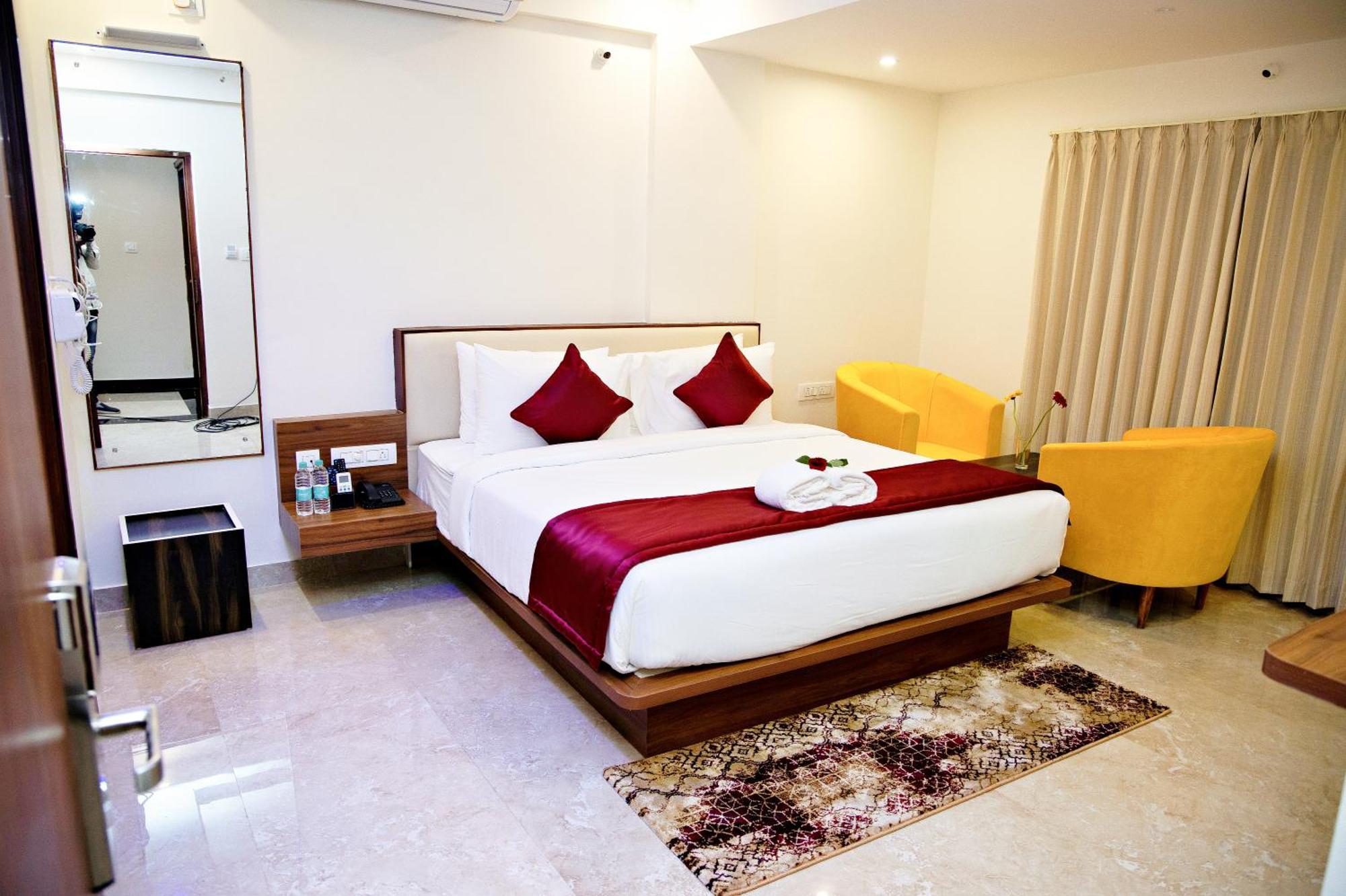 Villa Grand Hotel Near Kempegowda International Airport Devanahalli Buitenkant foto