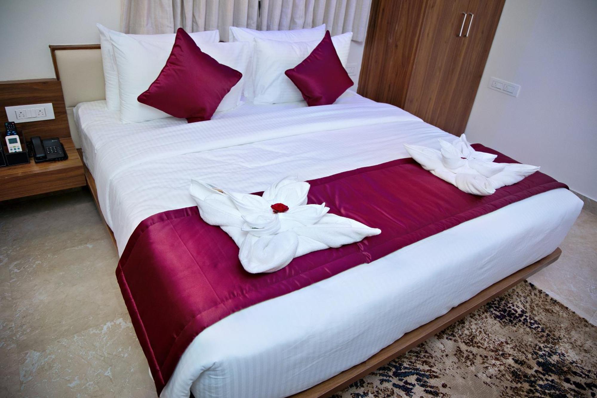 Villa Grand Hotel Near Kempegowda International Airport Devanahalli Buitenkant foto